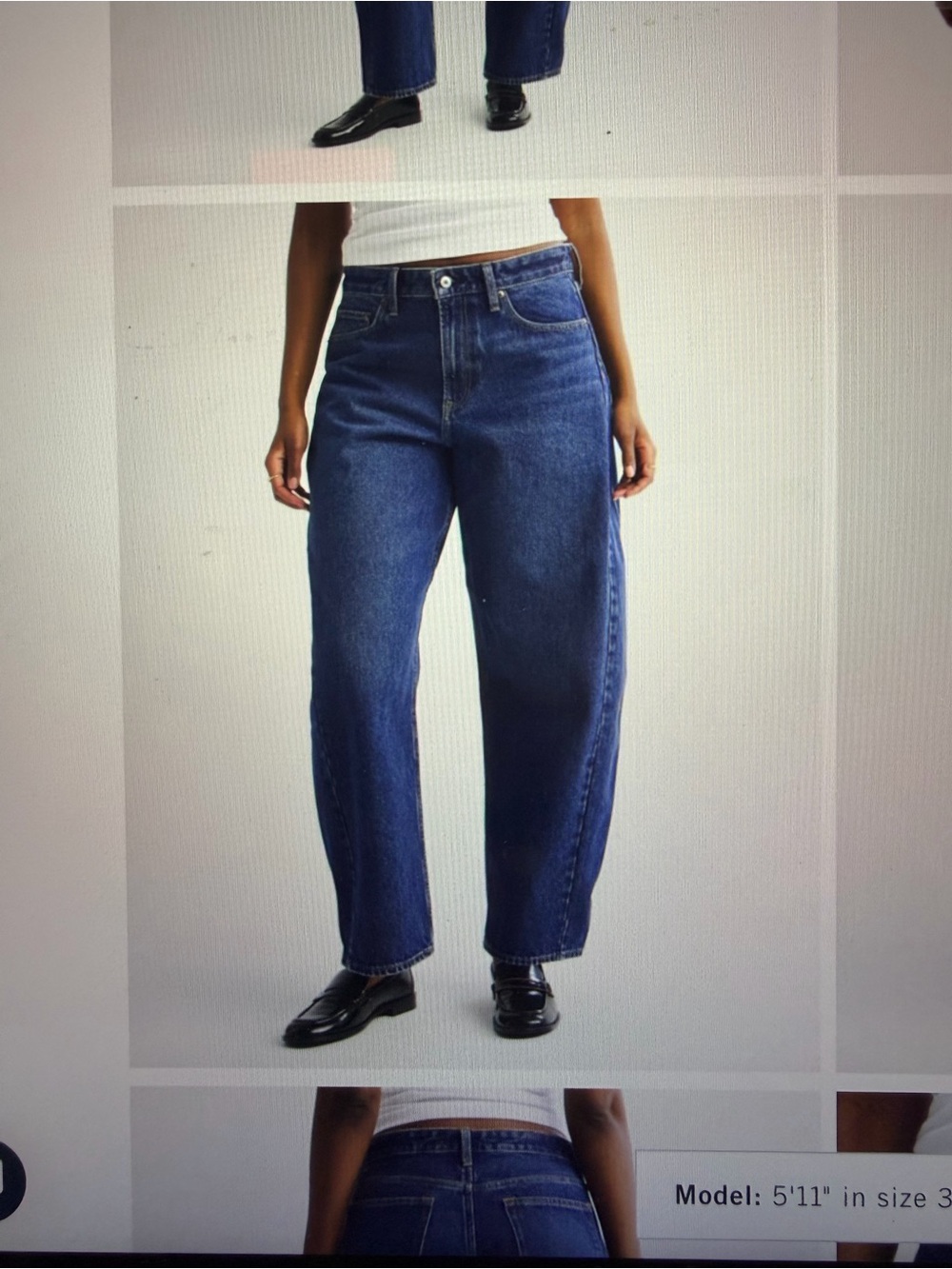 Abercrombie & Fitch Women's Dark Blue barrel Jeans
